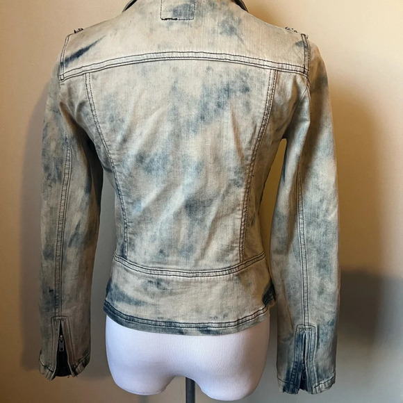 Moussy Jeans Acid Wash Moto Jean Jacket, size medium - Picture 4 of 5